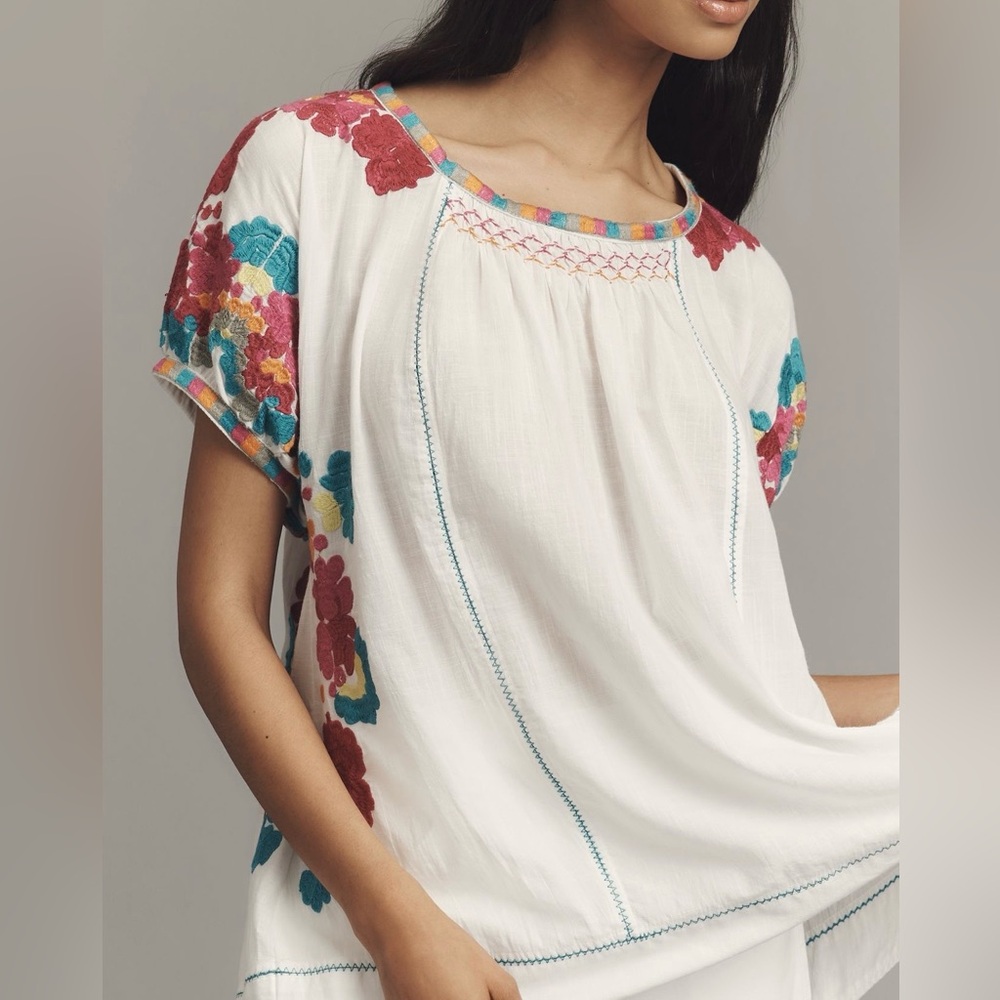 Anthropologie embroidered floral peasant tunic top EUC